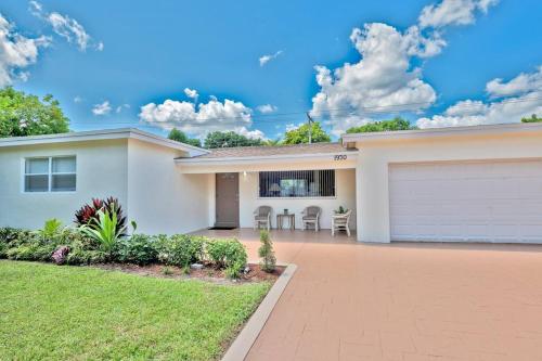 Luxurious 5 bedrooms Jacuzzipool