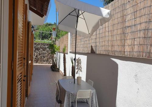 Two-Bedroom House image 8