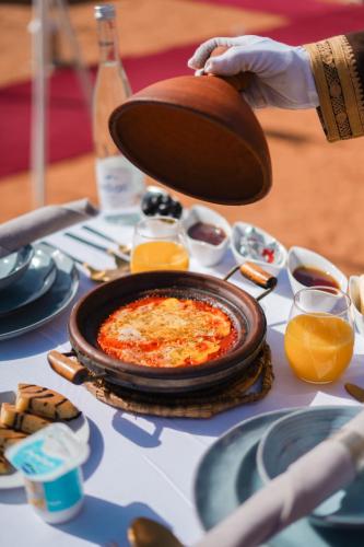 Food and beverages, Luxury Camp Chebbi in Merzouga
