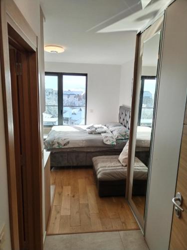 One-Bedroom Apartment image 10