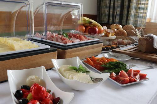 Food and beverages, Gasthof-Pension Schutz in Wesenufer