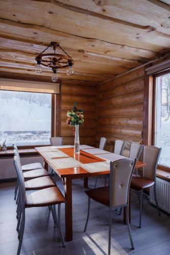 Hygge House in Vyshka