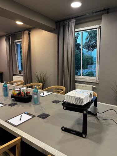 Hotel Ambiente – Dortmund, OH