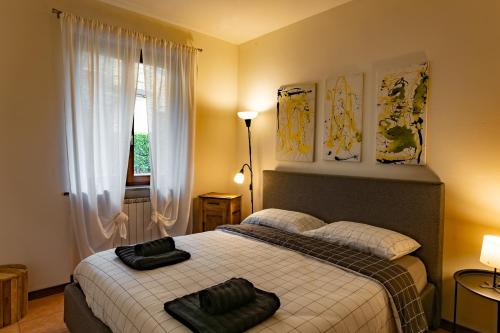  CASA PARIS in Sale Marasino