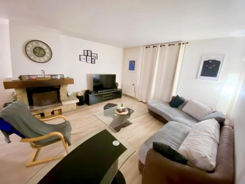 Maison pour Jeux Olympiques 2024 in Cormeilles-en-Parisis