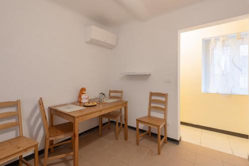 Appartamento San Rocchino 37 - Affitti Brevi Italia, Janov (fotografie 7)