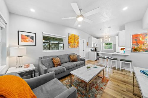 Midtown Cottage - In the heart of Cocoa Beach in Cocoa Beach, USA