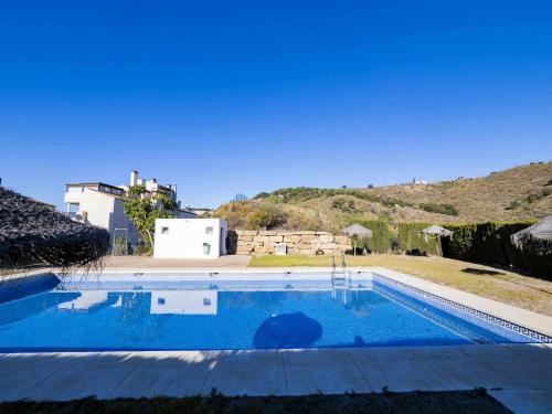 Ático con vistas al mar piscina y parking