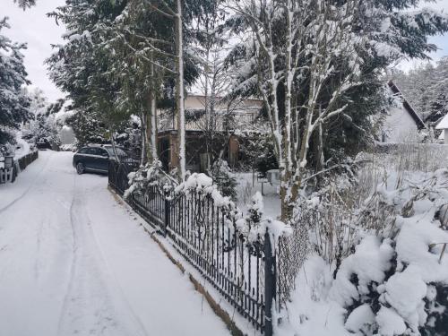 Willa widok na jezioro i las Swornegacie