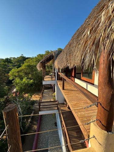Fantastica casa en Playa Estacahuite in Playa Estacahuite