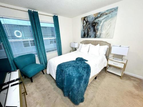 Orange Park Townhome Vacation Rental with Patio! thumb 3