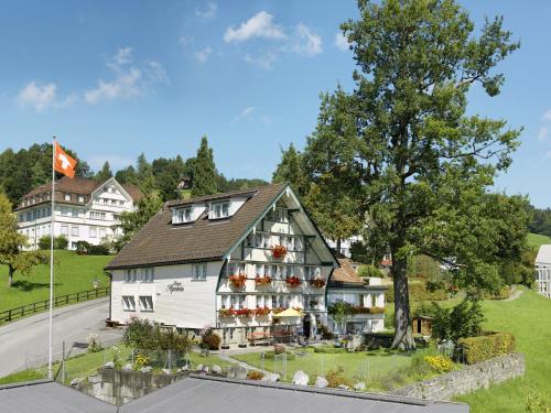 Alpenheim - Accommodation - Teufen