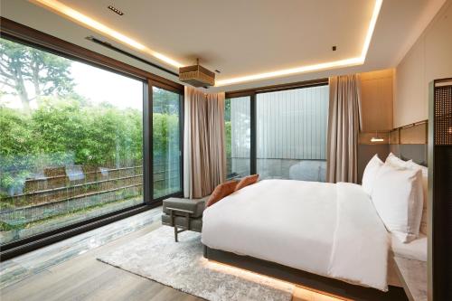 Amber Pure Hill Hotels & Resorts Jeju