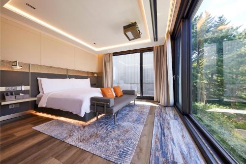 Amber Pure Hill Hotels & Resorts Jeju