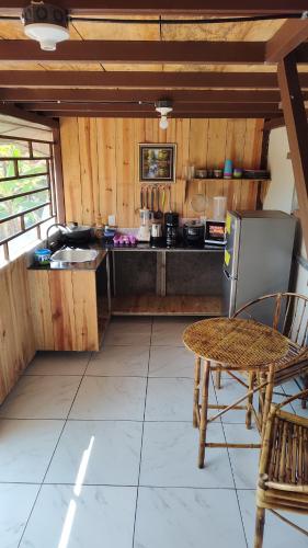 Bungalow with Garden View image 10