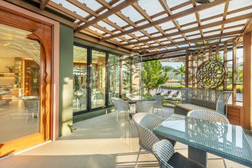 520396364 Phukalini Luxury Pool Villa & Onsen