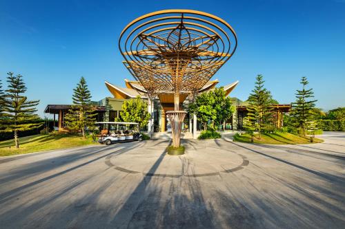 520396369 Phukalini Luxury Pool Villa & Onsen