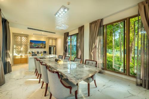 520398237 Phukalini Luxury Pool Villa & Onsen