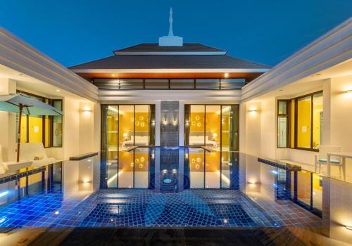 520399088 Phukalini Luxury Pool Villa & Onsen