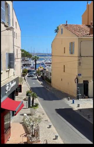 COTE PORT T2 vue port centre ville Bandol - Location saisonnière - Bandol