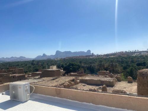 Surrounding environment, بيت النحوي التراثي _ Bait Al Nahwai in Al Hamra