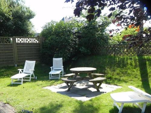 Hüs Sanskiin Ferienwohnung *Brombelbei* - image 9
