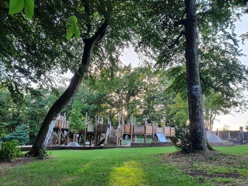 Játszótér, Superbe maison de campagne à deux pas de Nantes (Superbe maison de campagne a deux pas de Nantes) in Treillieres