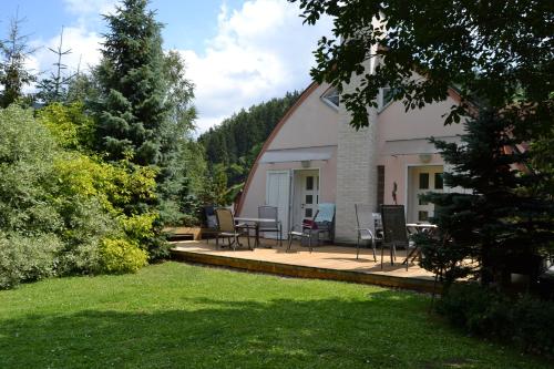 B&B Petzer - Apartmány Holiday Pec - Bed and Breakfast Petzer