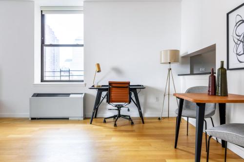 FiDi 1br w doorman gym nr Wall St NYC-546, New York (Foto 4)