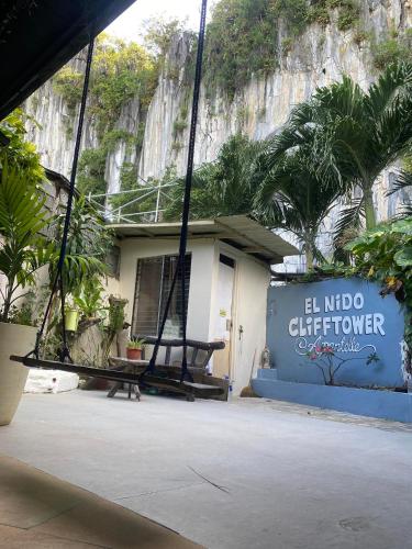 EL NIDO-CLIFFTOWER APARTELLE FOR 3