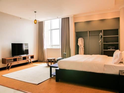 Deluxe Double or Twin Room image 2