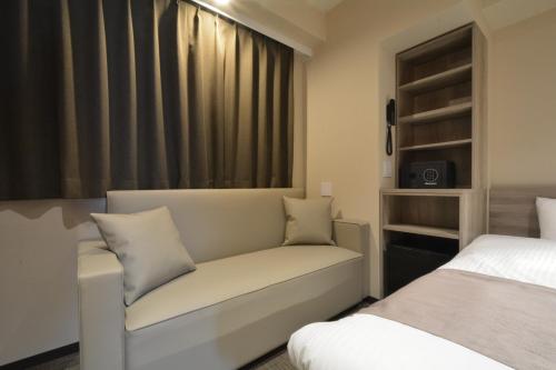 Comfort Twin Room image 8
