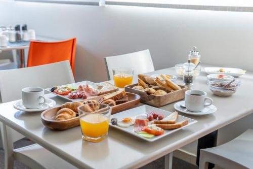 Piraeus City Hotel - image 7