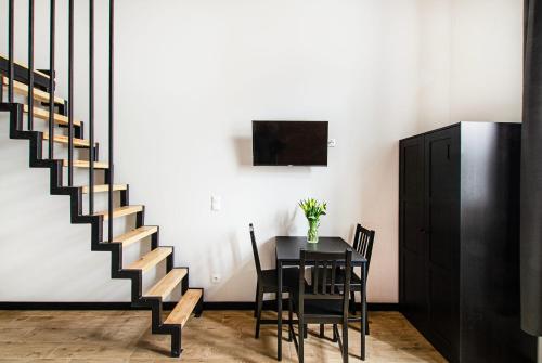Loft City Center Apartments- Parking, Wifi, 24h Check-In, Breslau (Foto 9)