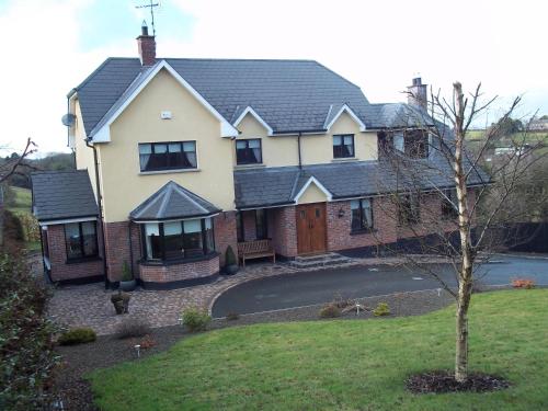 Mediu înconjurător, Grove Lodge B&B in Monaghan