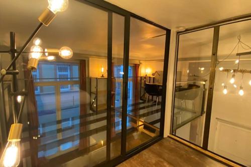 One-Bedroom Apartment image 10