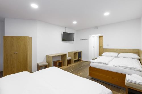 B&B Pri Peclju Room Type - Queen Room - Disability Access