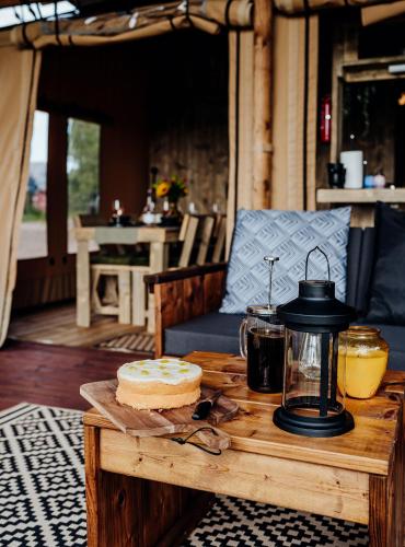 Fibden Farm Glamping - Luxury Safari Lodge