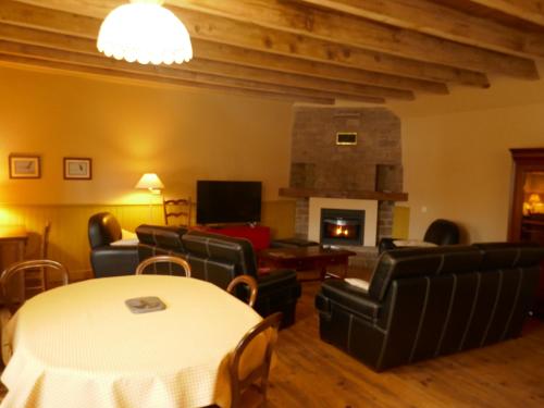 La Chaumière gîte à louer Anéran-Camors