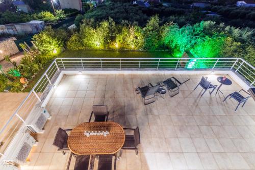WhiteBlue Spa Villa, By IdealStay Experience in Iraklio