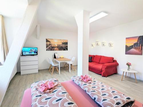 Urlaubsmagie - Ferienwohnung Uhunest - Gemeinschaftsgarten mit Pool & Sauna - UO3, Sebnitz