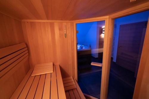 Szauna, PJagodic Hotel Cerklje - 5min to Airport near Ljubljanai repülőtér