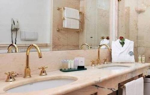 Hotel Mecenate Palace - image 6