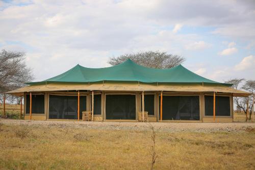 Ndoto Serengeti Camp