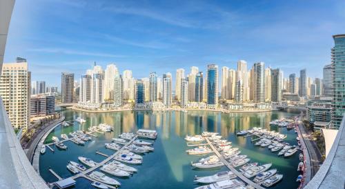 Elegant 3BD family home in Marina Vida Residence