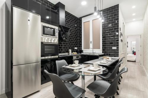 Three-Bedroom Apartment image 10