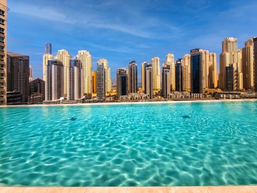 Elegant family apartment in Marina Vida Residence, Dubai (foto 8)