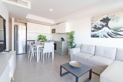 Global Properties, Apartamento con terraza y vistas al mar y a la montaña, Canet de Berenguer (foto 5)