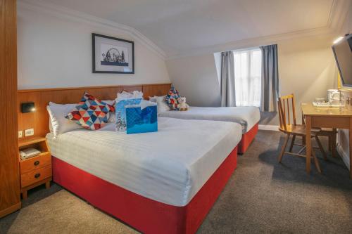 Queensway Hotel Sure Hotel Collection by Best Western - image 7