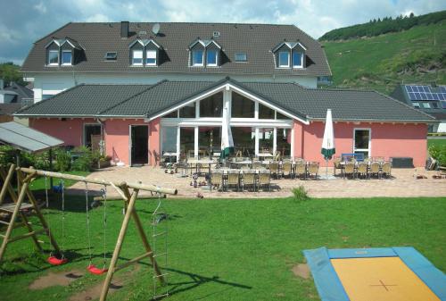Mosel Ferienresidenz ZickZack in Thörnich, Deutschland
